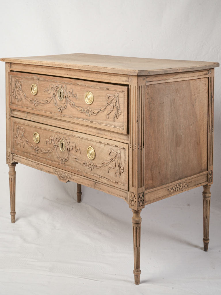 Graceful 19th Century French Sauteuse Commode In Stripped Walnut -  32¾"