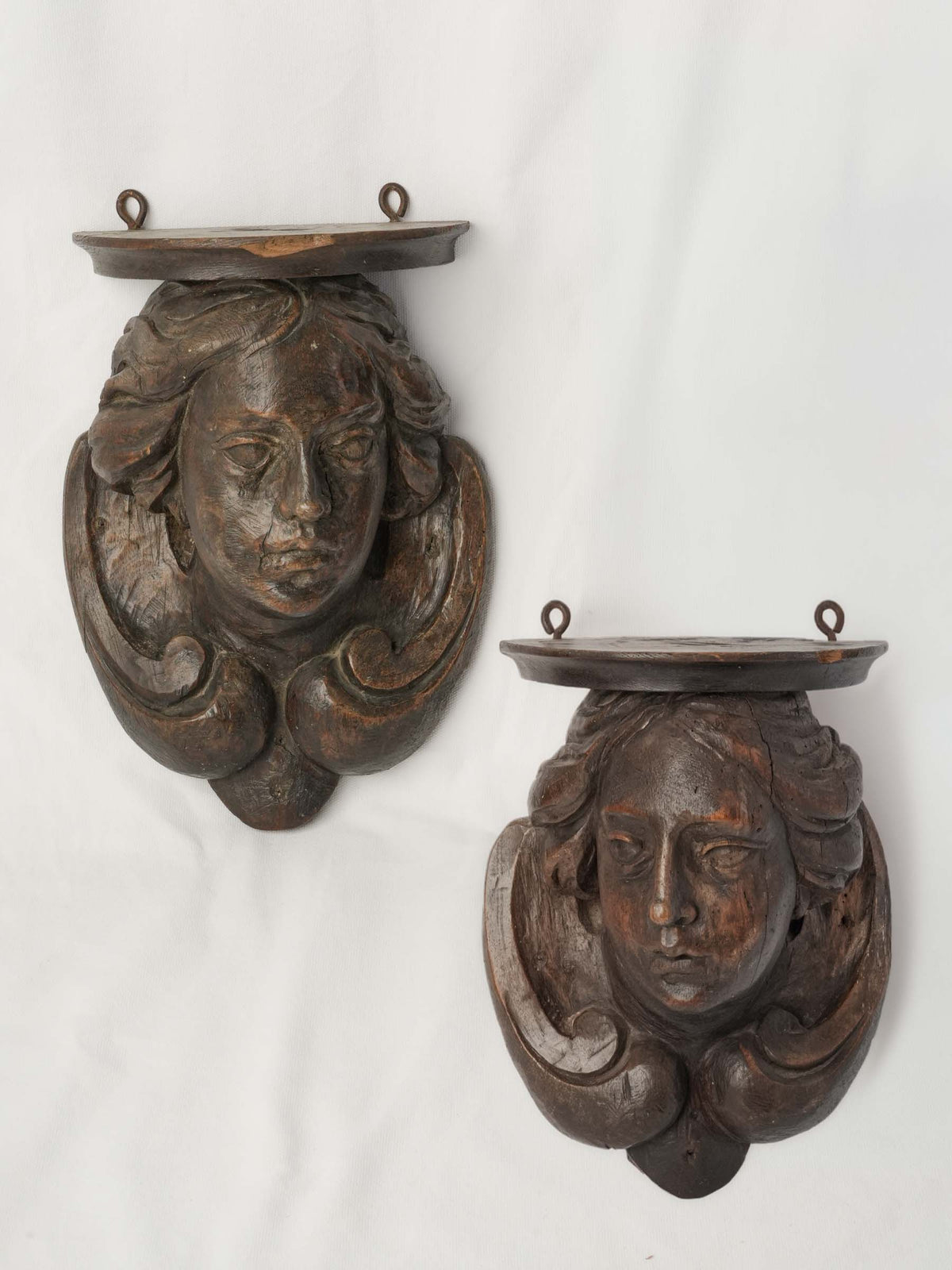 Pair of 18th-Century Carved Oak Wall Brackets w/ Female Heads, Probably Italian - 14¼"