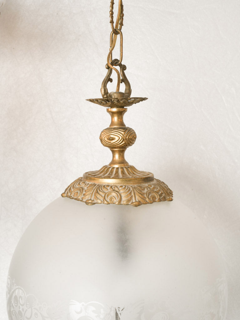 Elegant mid-century pendant lamp