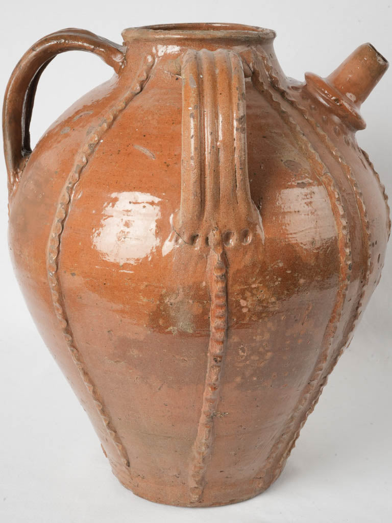  Time-worn, ancient Dordogne walnut oil vessel