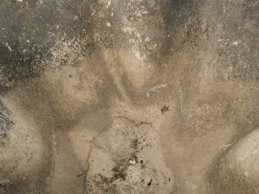 Patinaed age-old fibercement planters