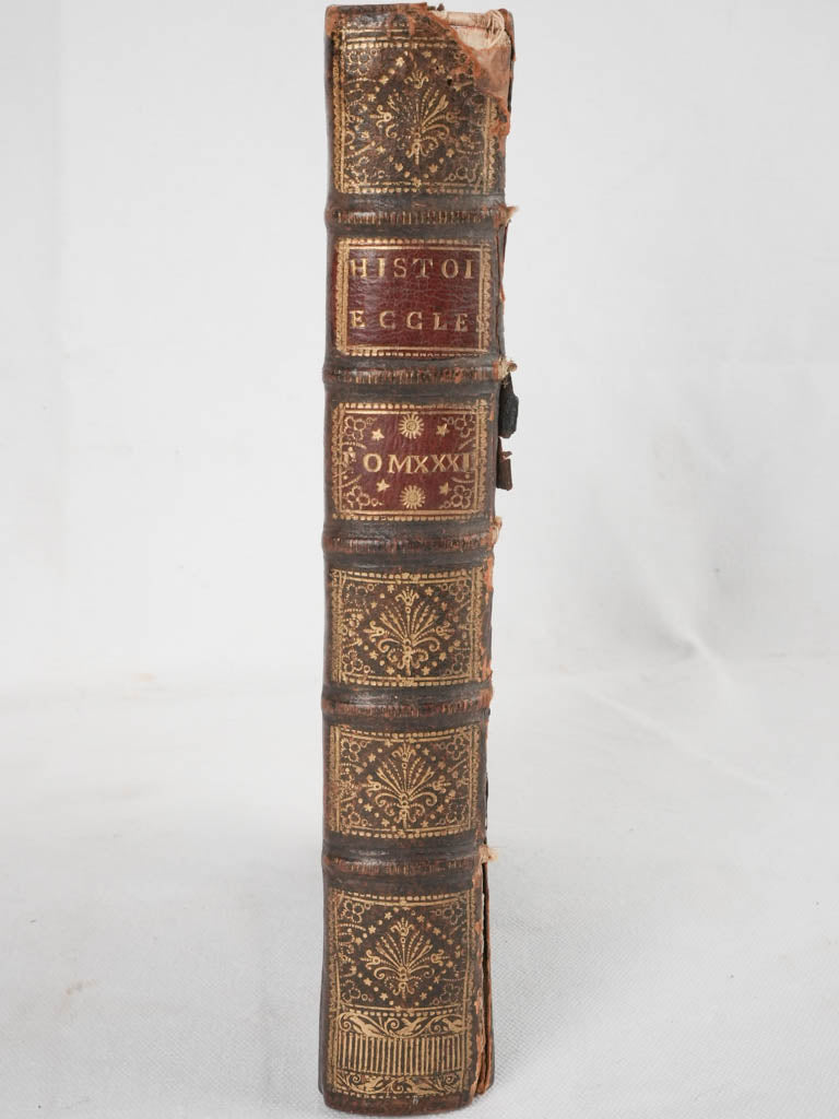 Secret storage book w/ compartment 10¼"