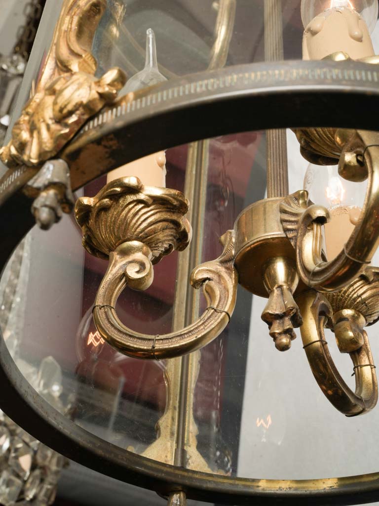 Authentic candlelit effect ceiling fixture  