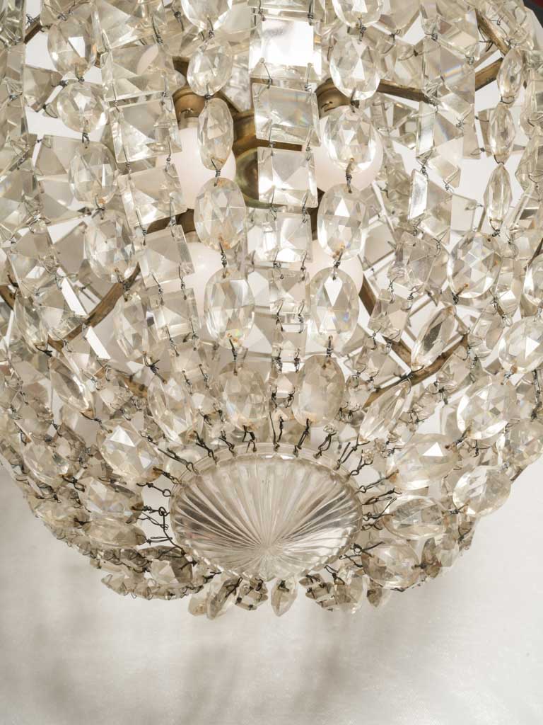 Luminous silver-toned finish chandelier