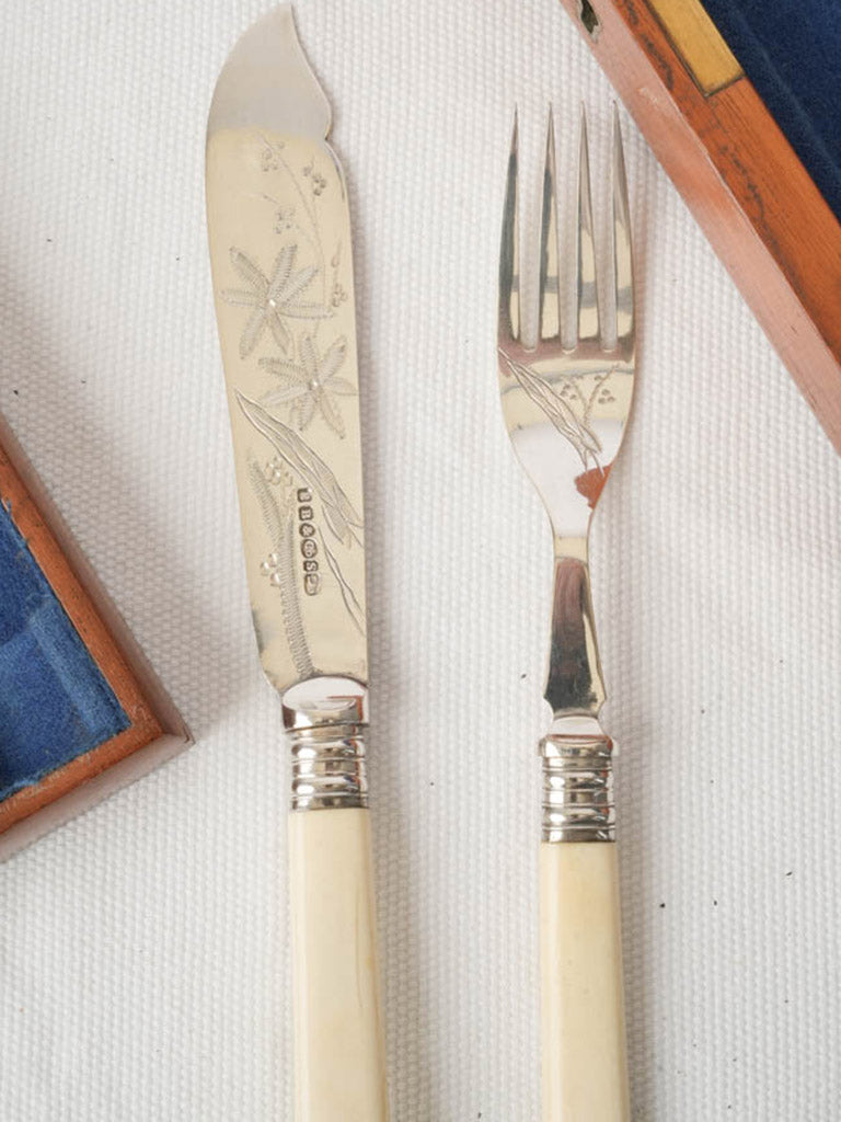 Timeless period dining ensemble