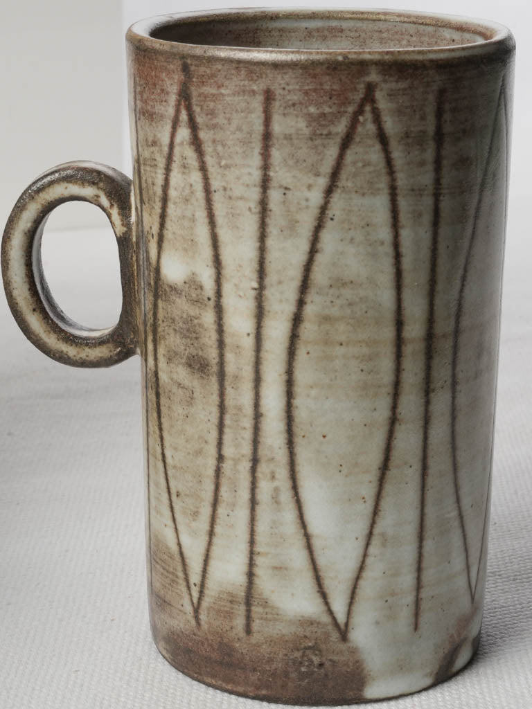 Refined ceramic juice pitcher  