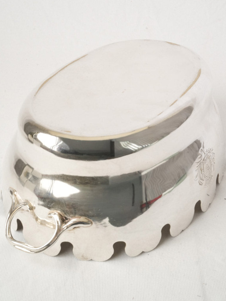 Stylish decorative appeal wine cooler
