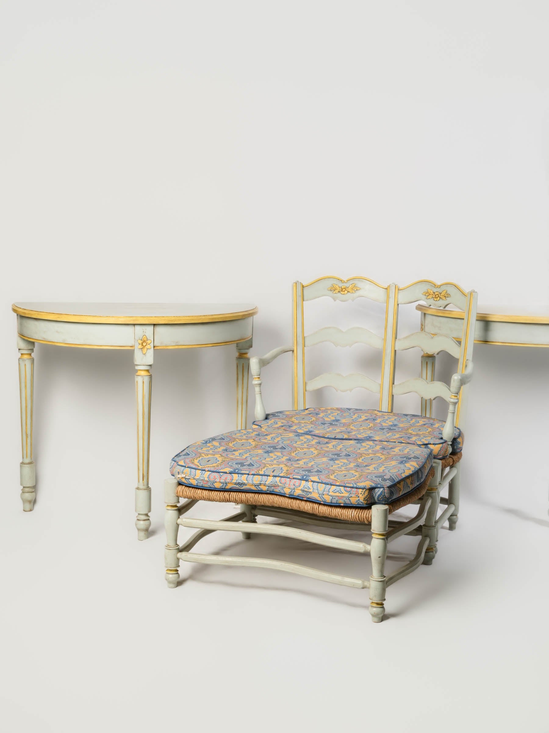 Charming yellow accented ottoman