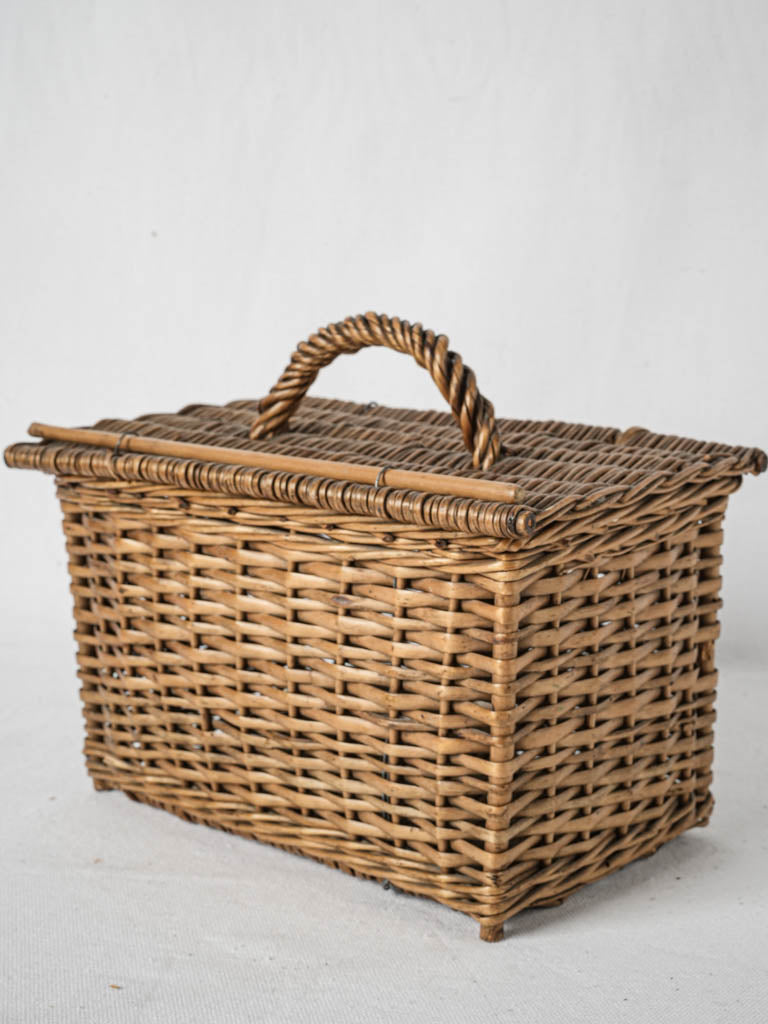 Vintage French wicker goûter school basket