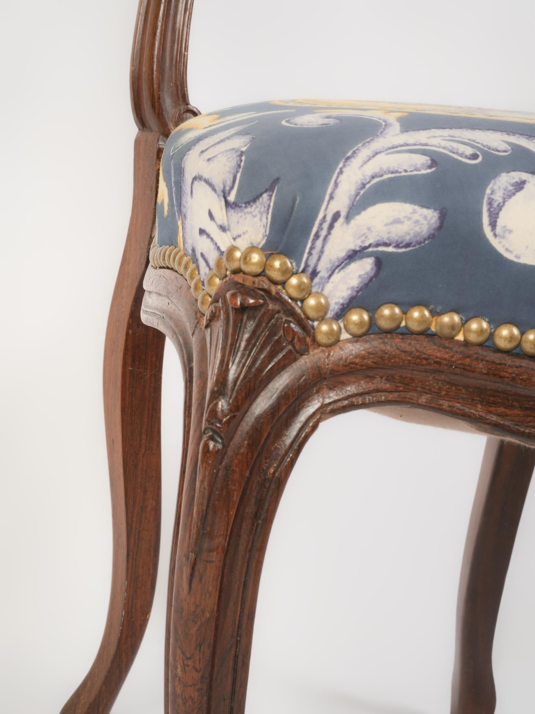 Luxurious medallion upholstery side chair  