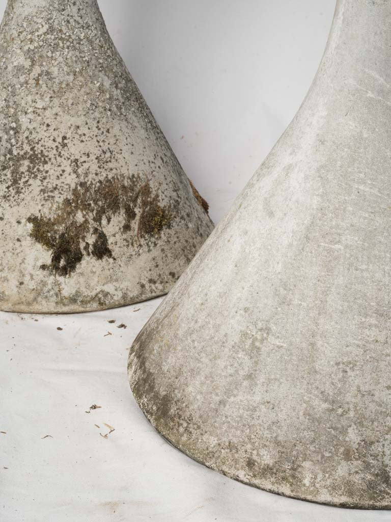 Timeless artistic planter pair