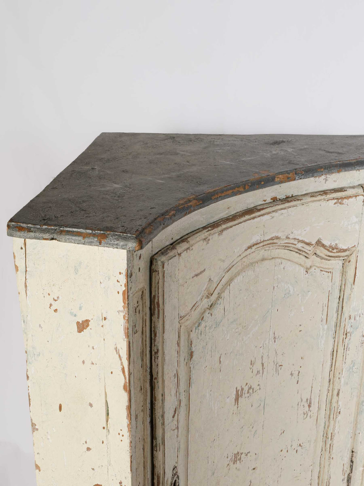 19th-Century Concave Corner Cupboard w/ Original Paint - 39" x 37"