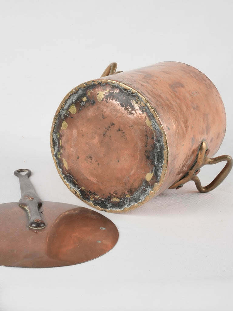 Antique French copper pot with lid 10¼"