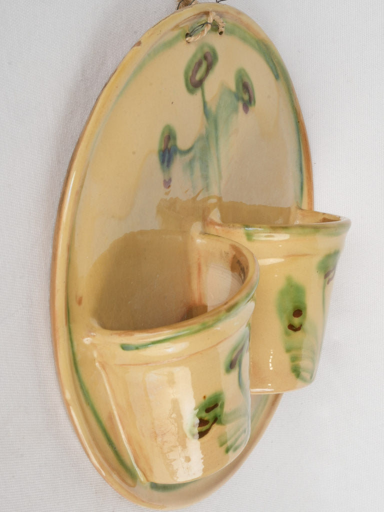 Vibrant glazed cutlery wall strainer  