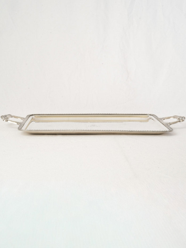 Crisp beaded rim tray  