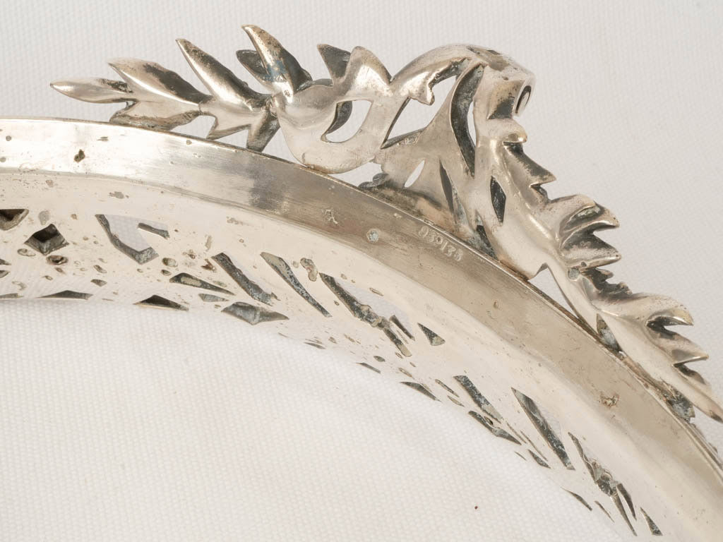 Luxurious silver-plated decoration basket