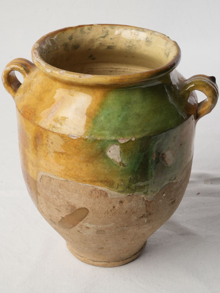 Earthenware loop-handled kitchen accent  