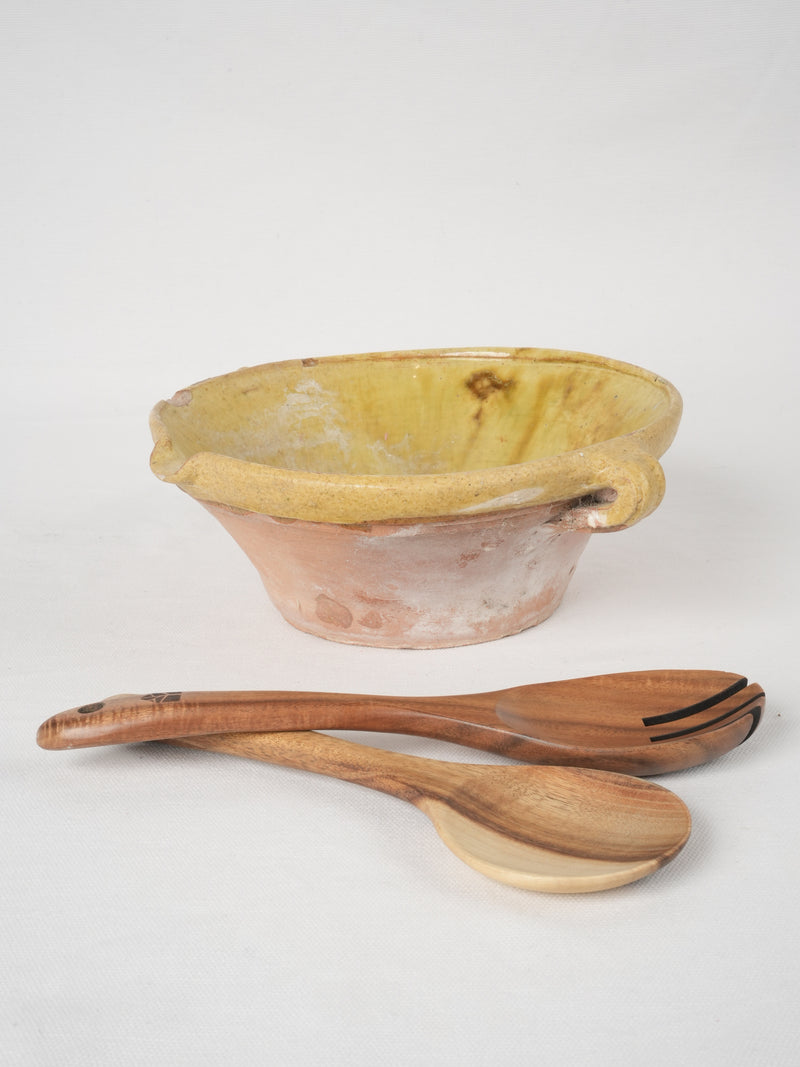 Nineteenth-century yellow ocher bowl