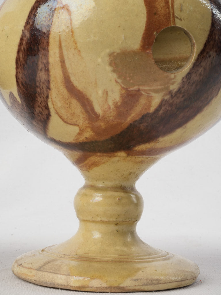 Warm antiqued bulb containers