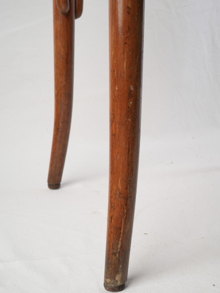 Sleek vintage bentwood dining seating  