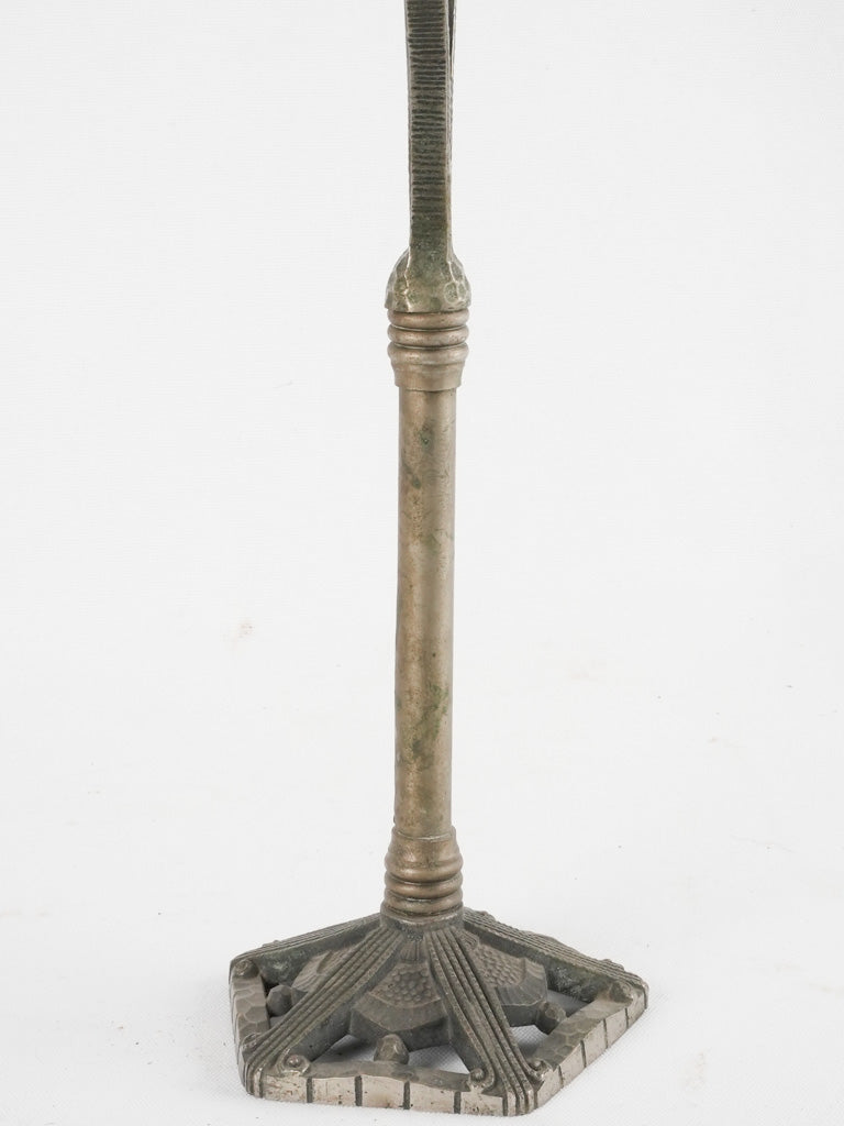 Sturdy iron base measuring device