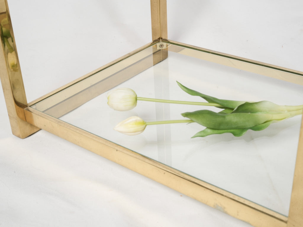 Timeless appeal display stands
