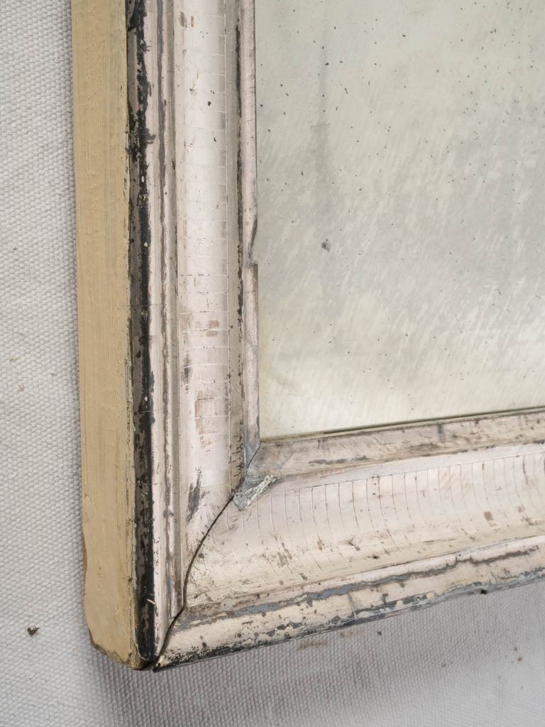 Textured contemplative presence mirror  