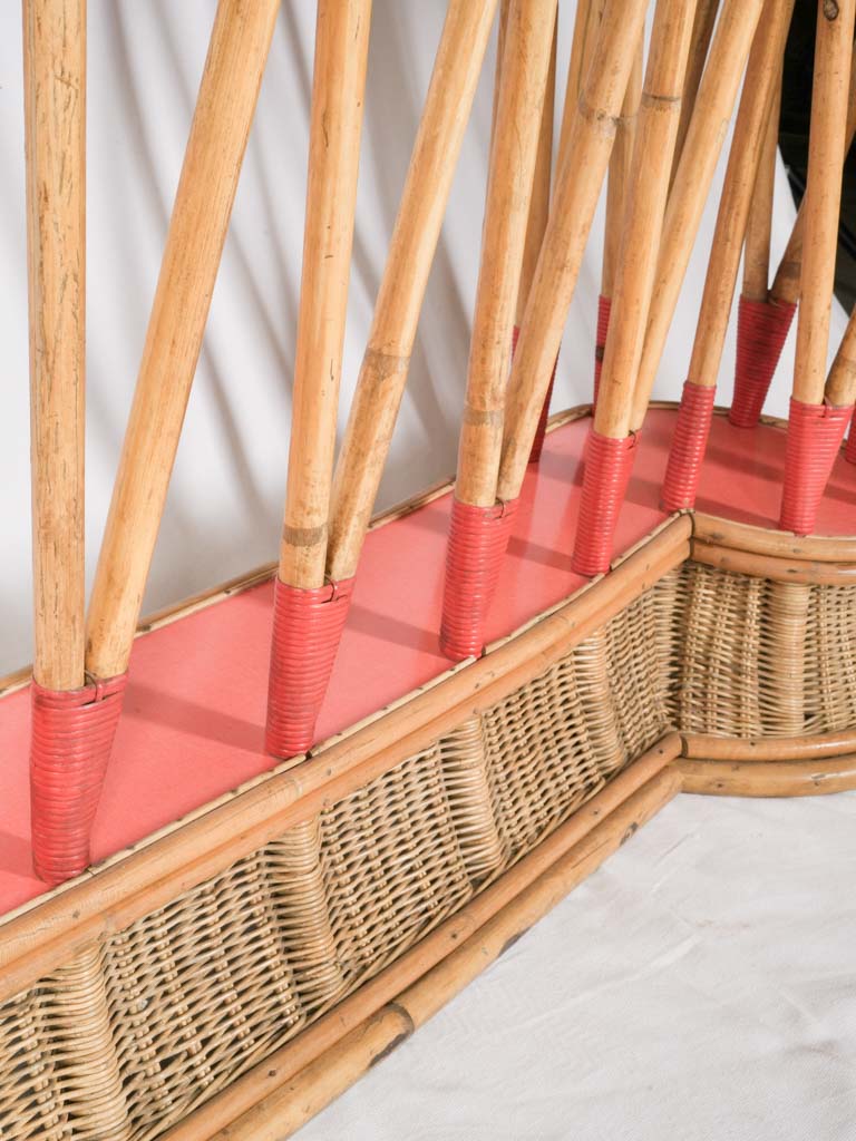 Stylish red-accented bamboo set  