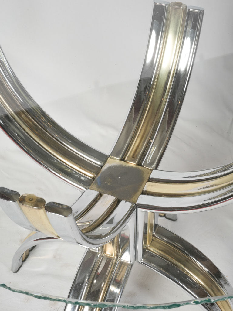 Timeless design metal side table