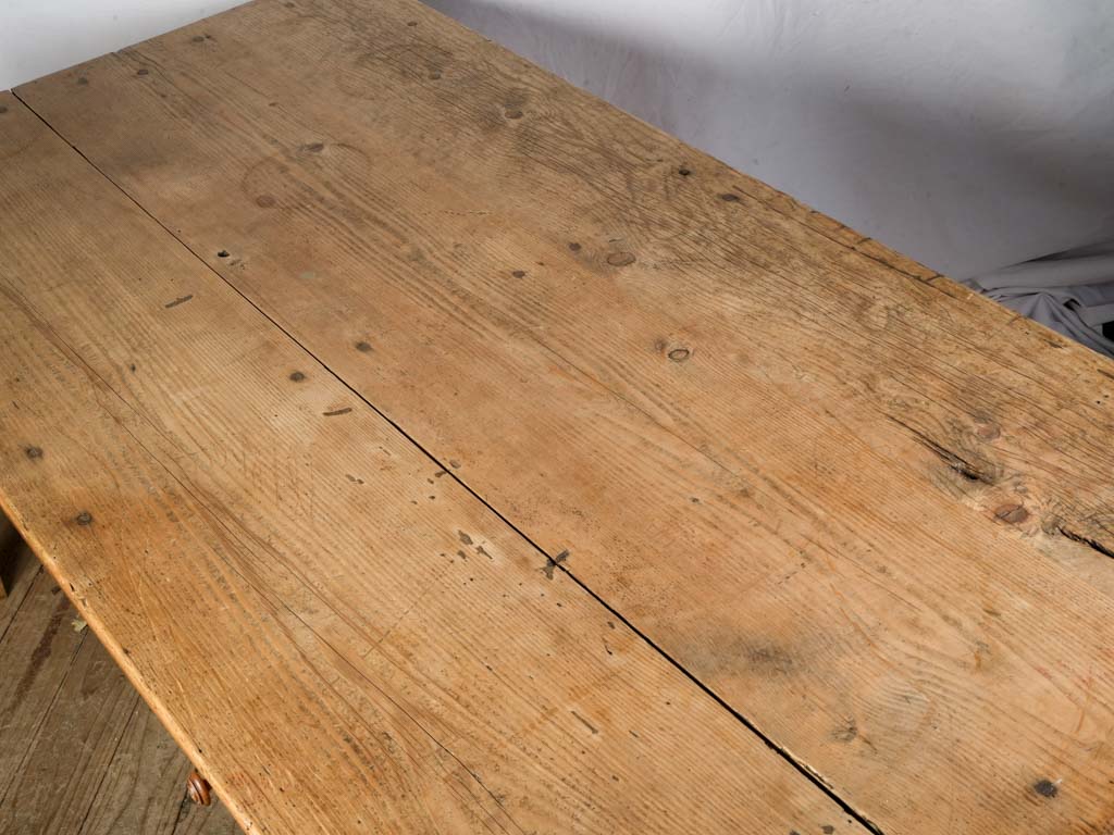 Timeless solid wood kitchen table  