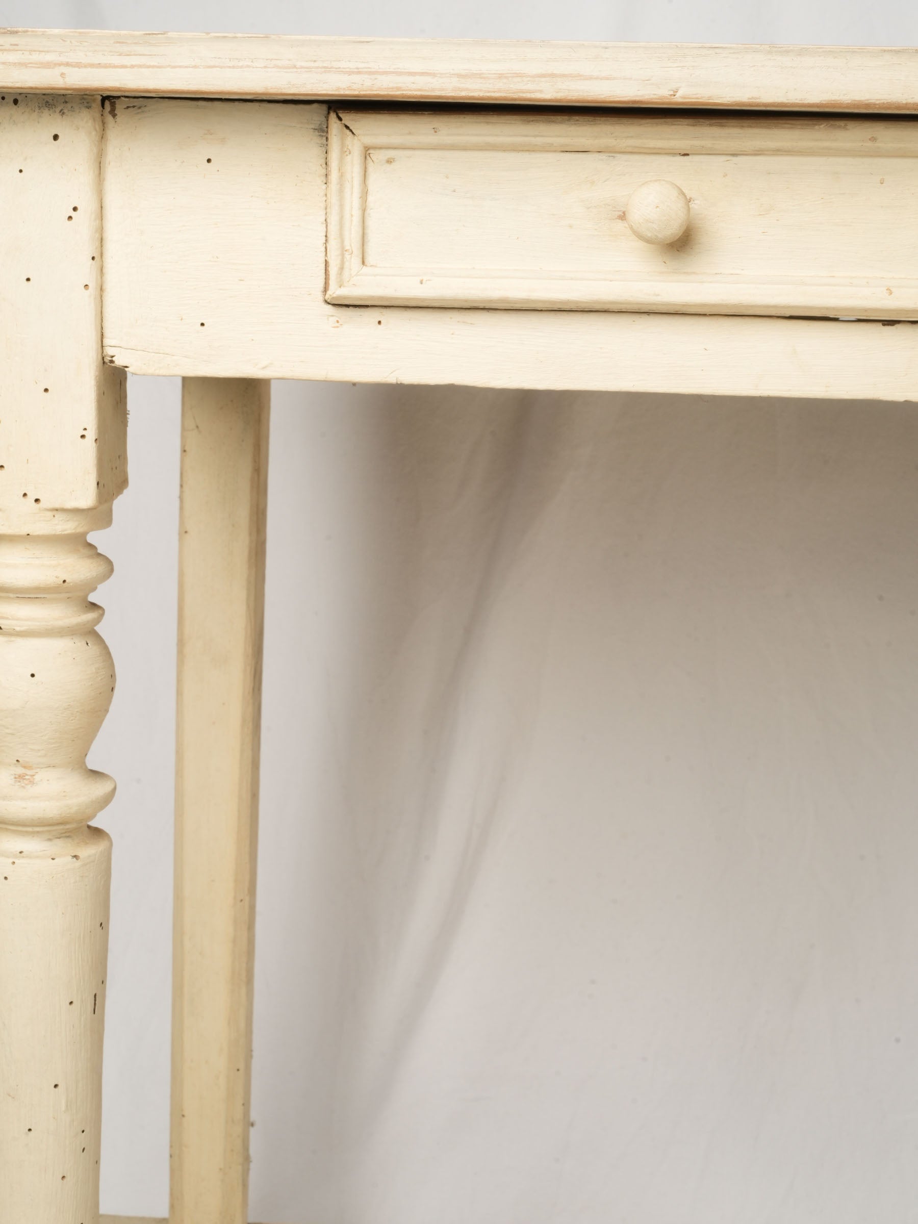 French Country Painted Console Table w/ Drapers' Table-Style Plinth - 33¾" x 67¾"