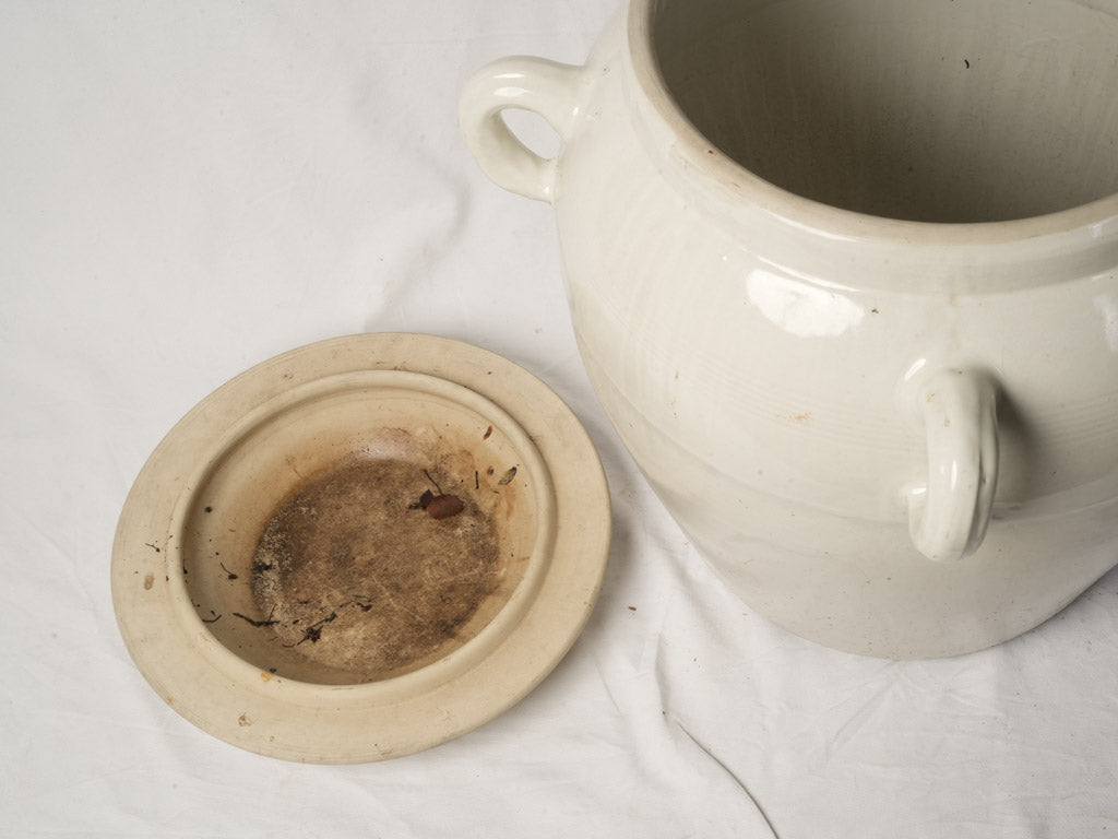 Architectural stoneware plant vessel