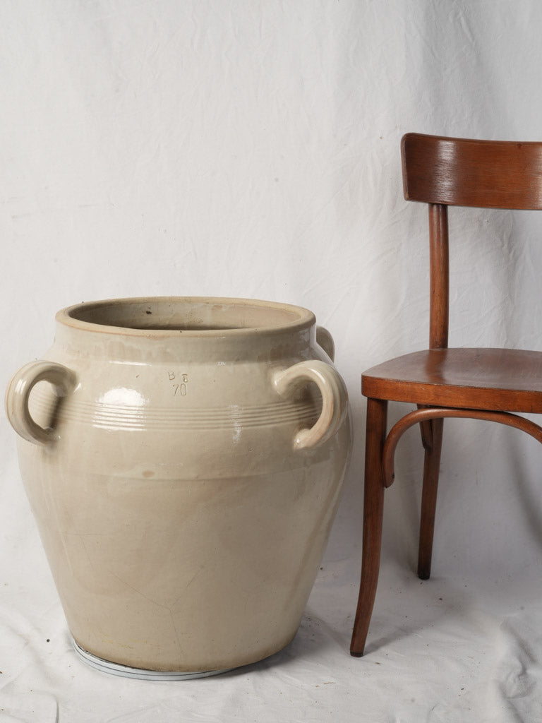 Glazed ivory storage vessel