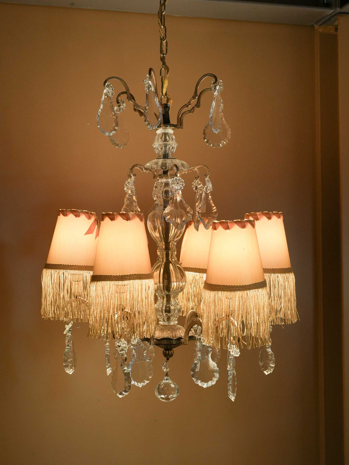 Glamorous Six-Light Chandelier w/ Glass Pendants and Fringed Shades - 32¾" x 17"