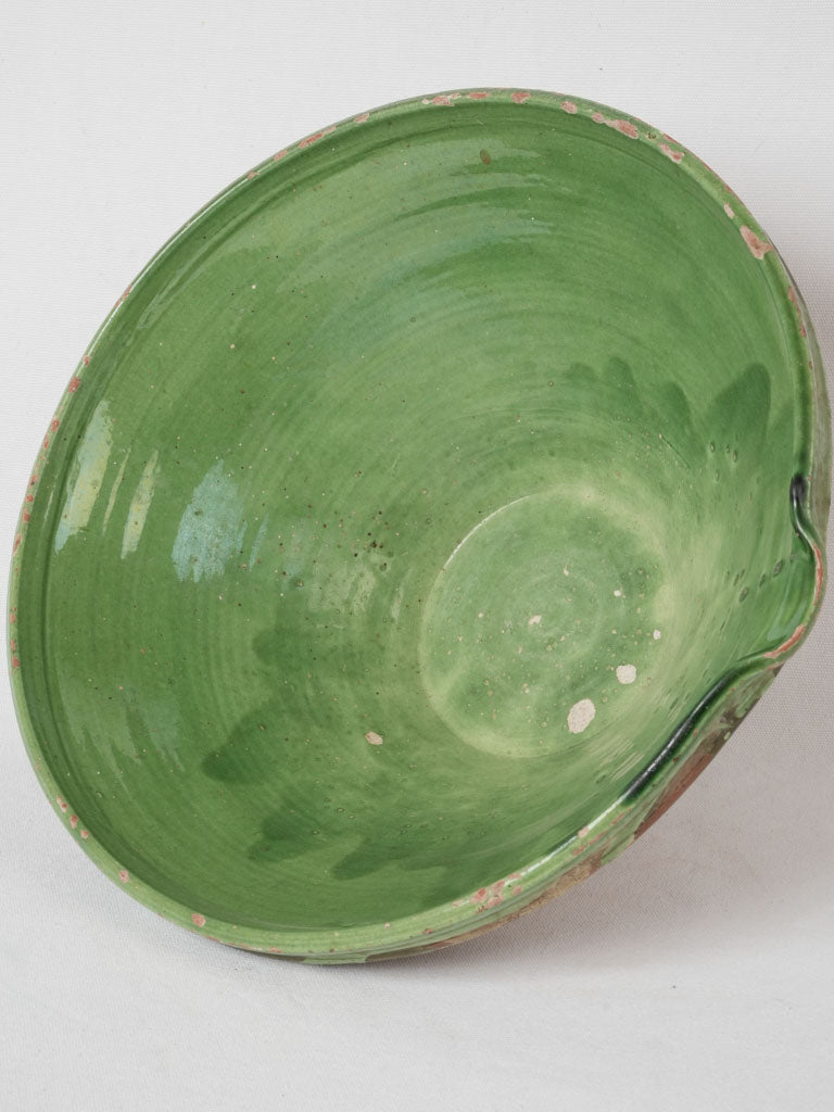 Traditional ocher and green glazed tian