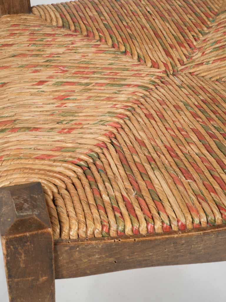 Distinctive provincial style seating set
