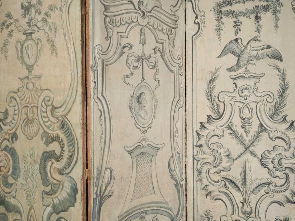 Regional tradition decor screen