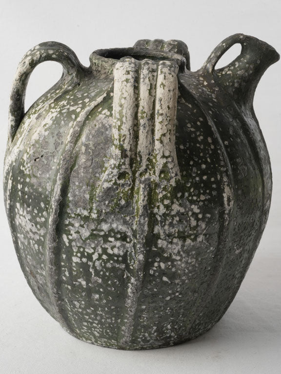 Unique craftsmanship walnut oil vessel