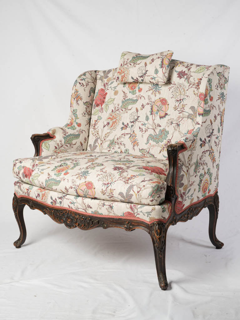 Exceptional 18th Century Walnut Marquise Armchair - Fully Reupholstered in a Beautiful Provençal Fabric - 40¼"
