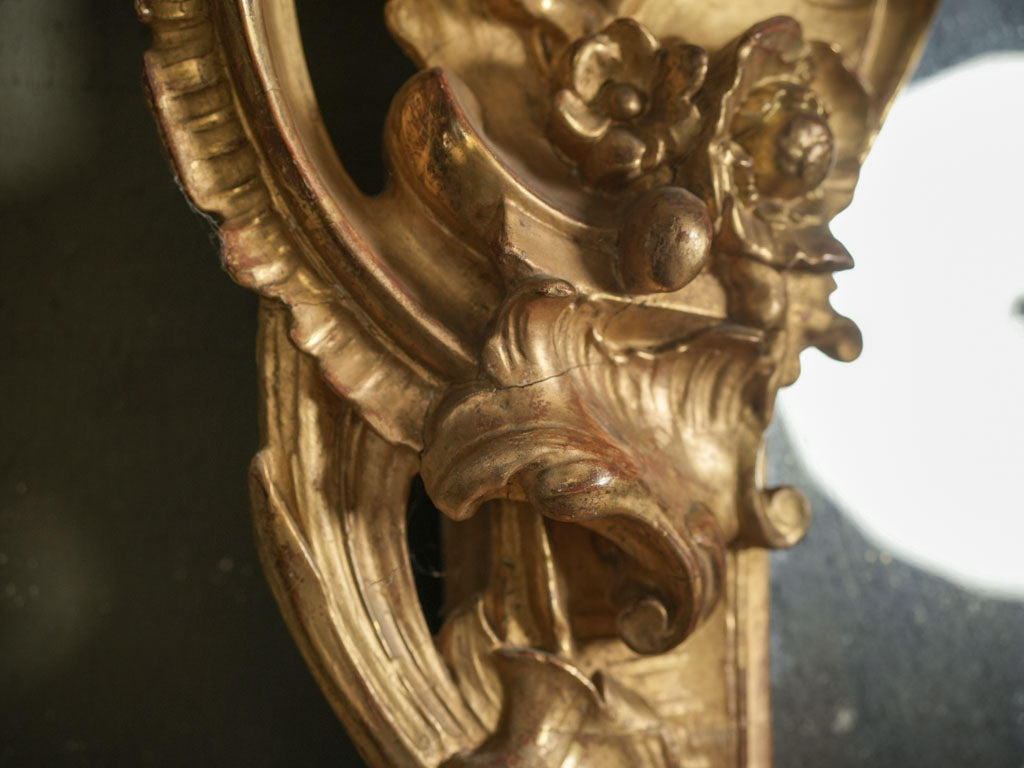 Warm-toned historical accent piece