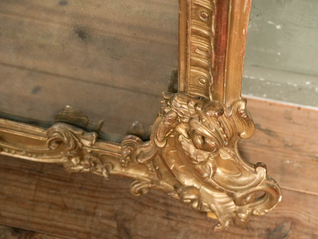 Classic grandeur decorative mirror