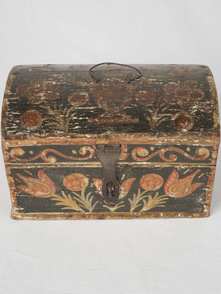 Vintage, handmade, floral-decorated wedding box