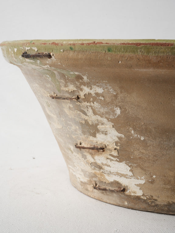 Hand-decorated wide-rimmed Tian bowl  