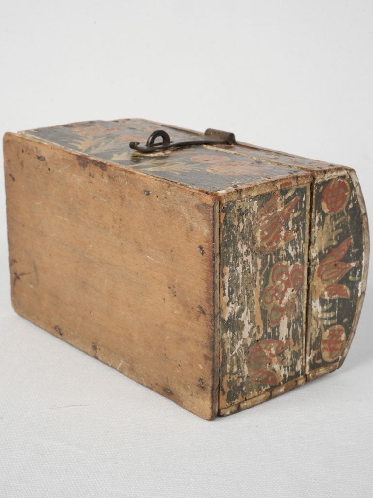 Charming, rustic, patina-finished wedding keepsake 