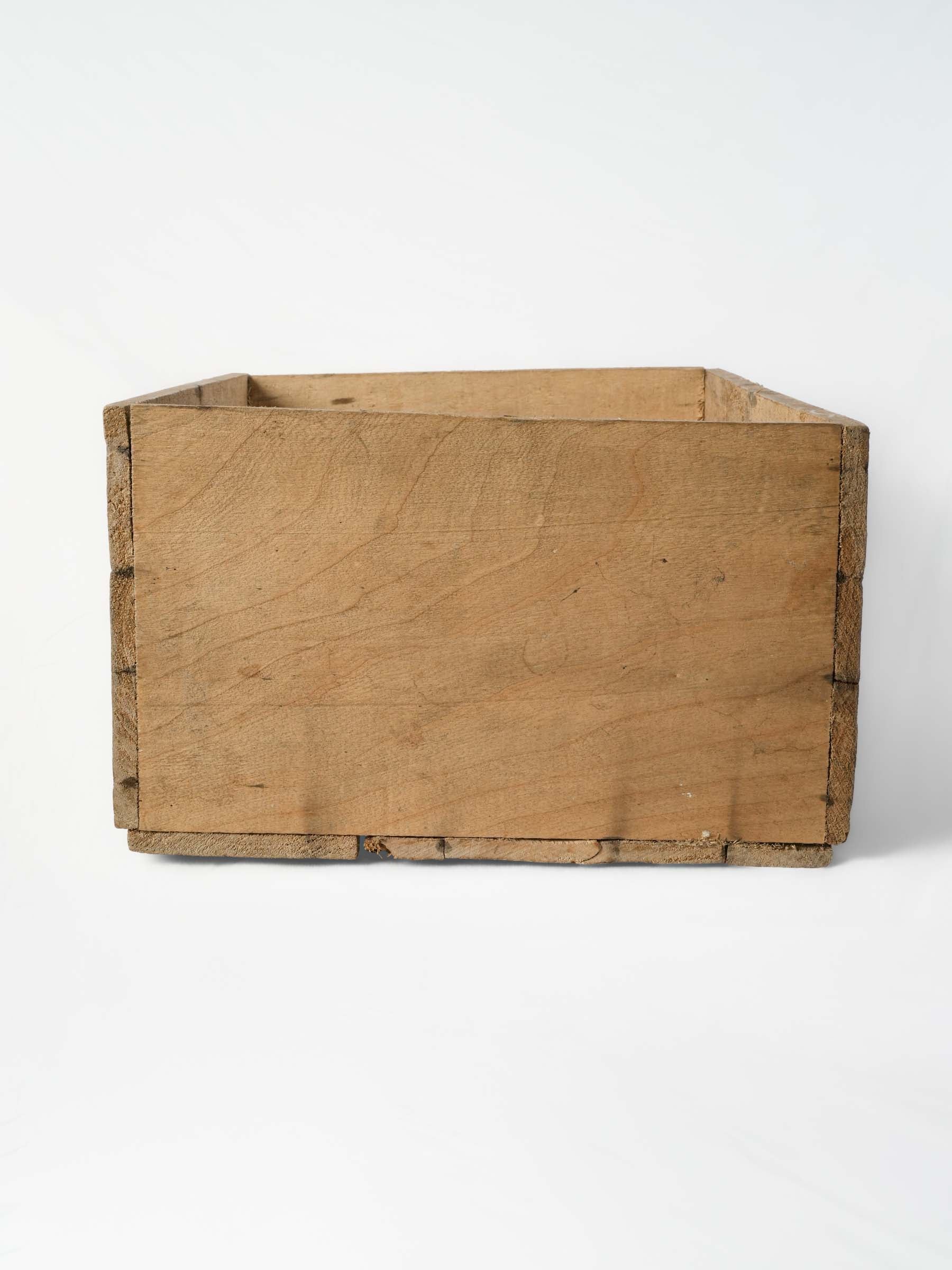 Mid 20th century French champagne crate - Charles Heidsieck Reims, 20¾" x 13¾"