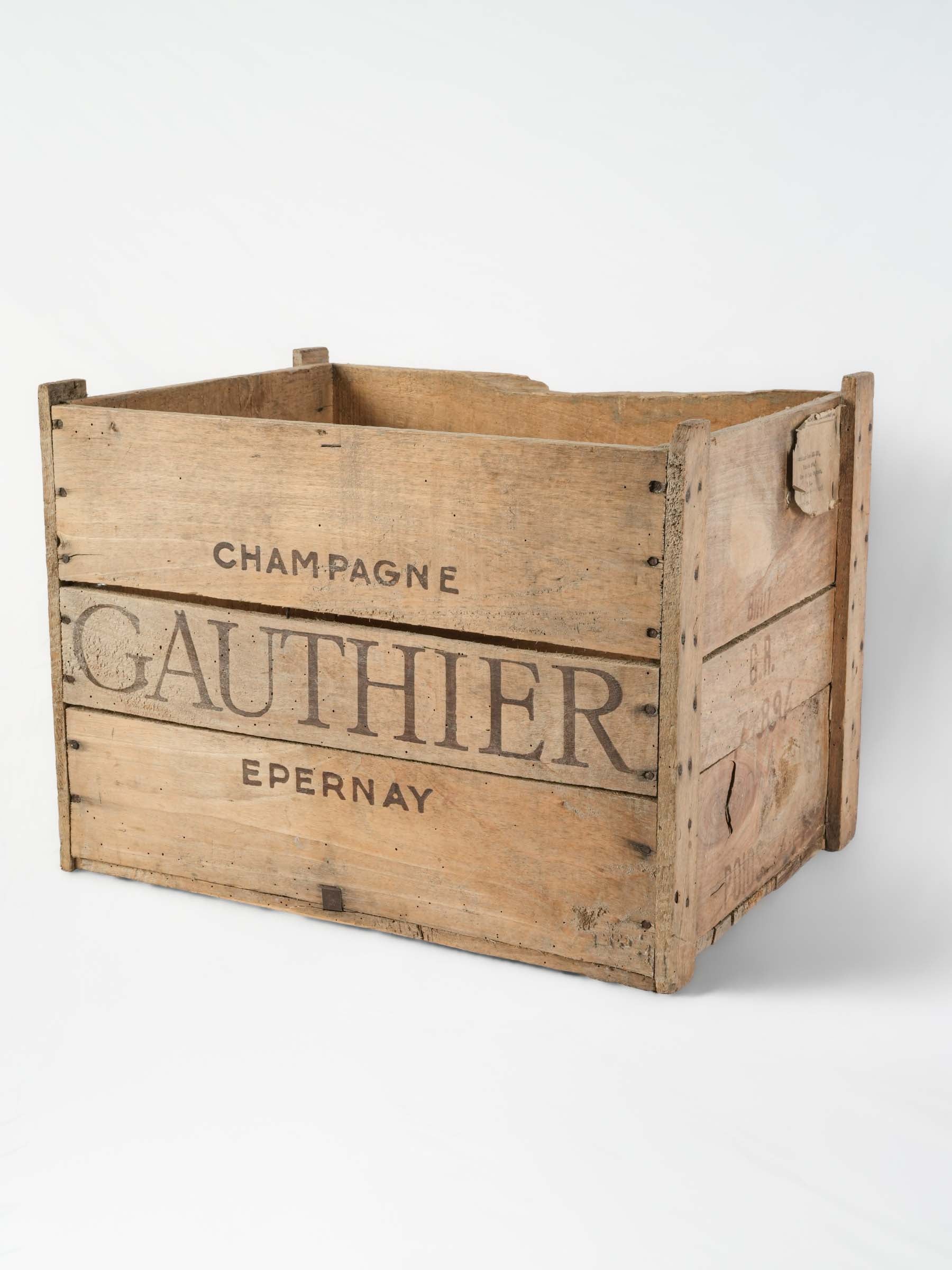 Mid 20th century French champagne shipping crate - Gauthier Épernay