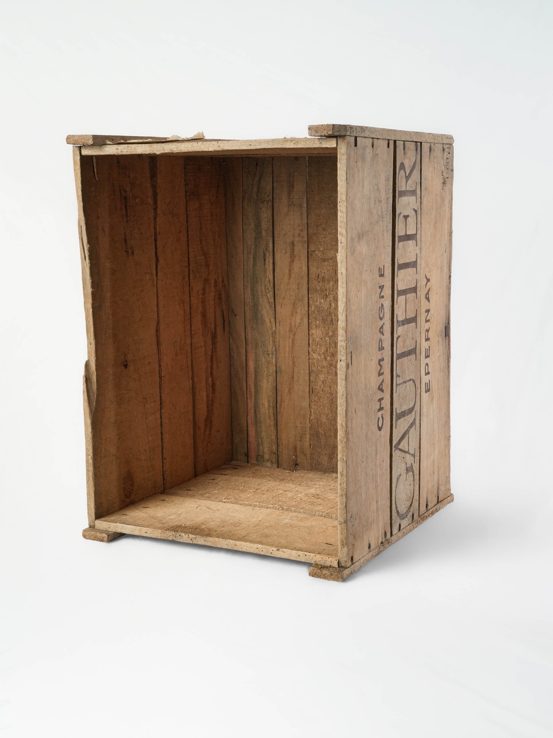 Mid 20th century French champagne shipping crate - Gauthier Épernay