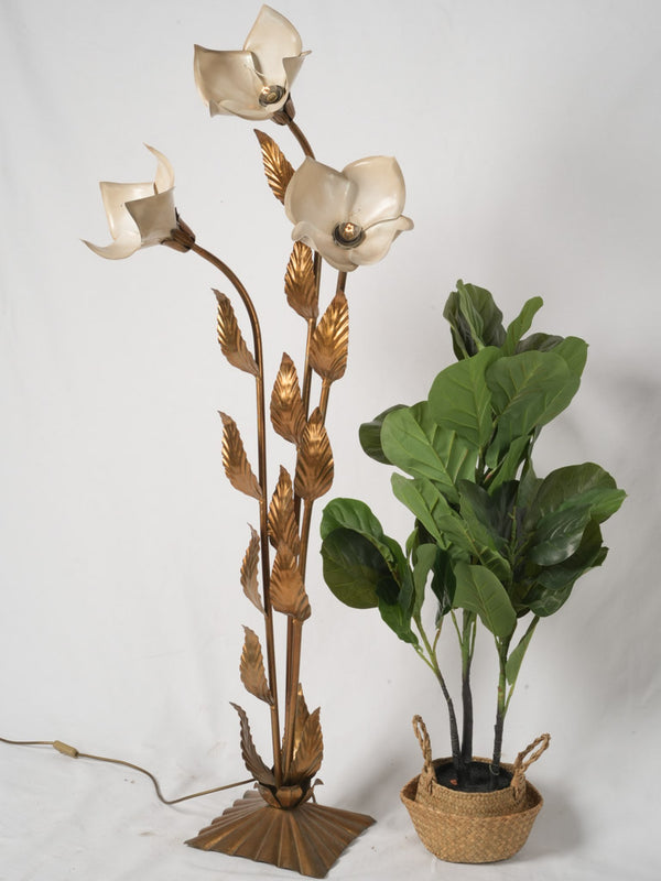 Fabulous three-light gilded flower floor lamp - Maison Jansen-style 57½"