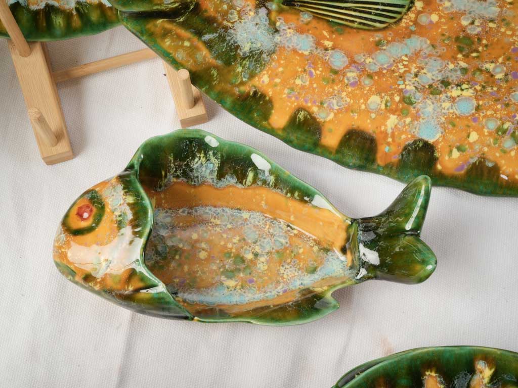 Coastal dining ceramic ensemble  