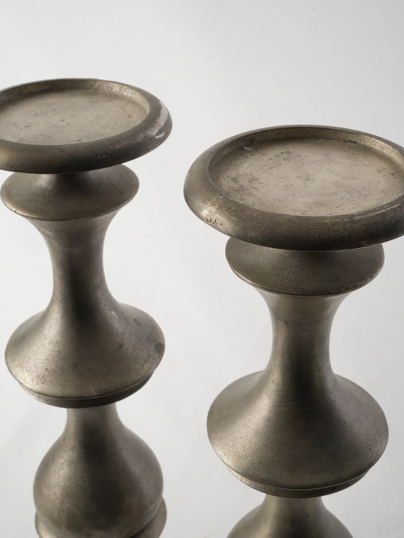 Refined French craftsmanship candlesticks  